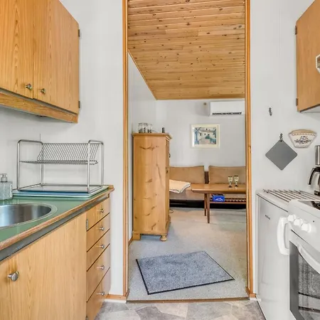 Сasa de vacaciones Ascen - 250m From The Sea By Interhome *